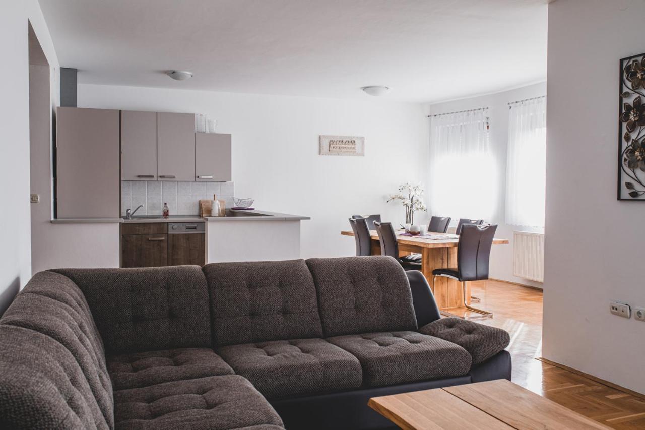 Helles 3 Schlafzimmer Apartment Zwischen Zagreb Zentrum & Natur Exteriér fotografie